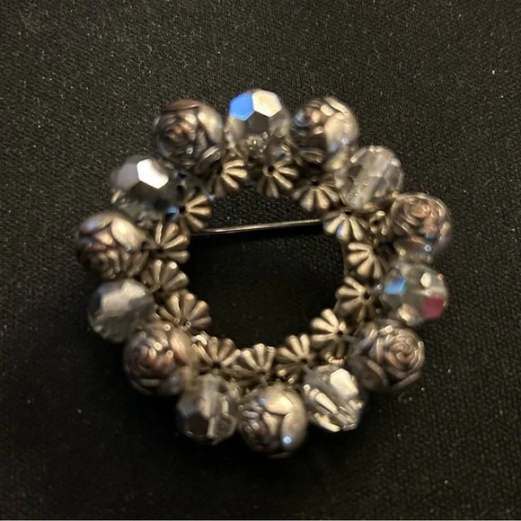 Vintage Austrian Crystal Brooch - Picture 1 of 3